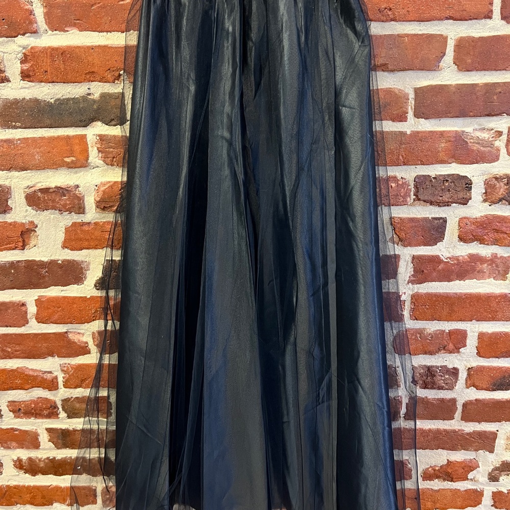 Chic Black Tulle Maxi Skirt